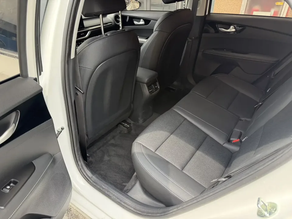 Kia K3 Kia K3 2021 Modified 1.5L CVT Fashion Edition 2023 — thumbnail 3