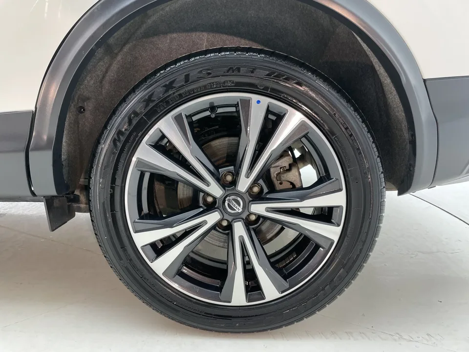 Nissan Qashqai Qashqai 2022 2.0L XV Prem. Deluxe Edition 2023 — thumbnail 3