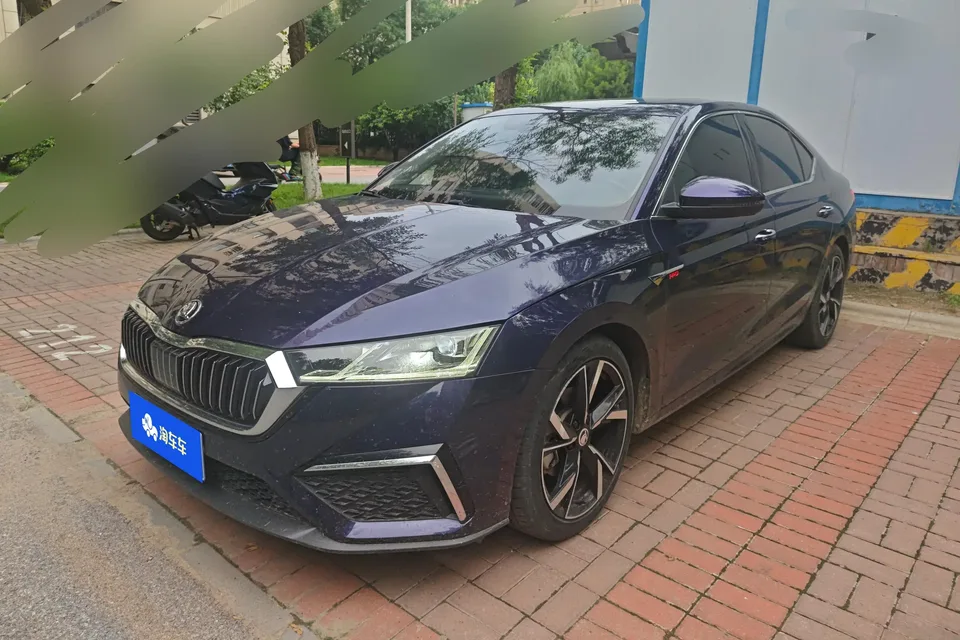 Skoda Octavia Octavia 2021 PRO TSI280 DSG Premium Edition 2023 — фото 1, купить с доставкой в Москву