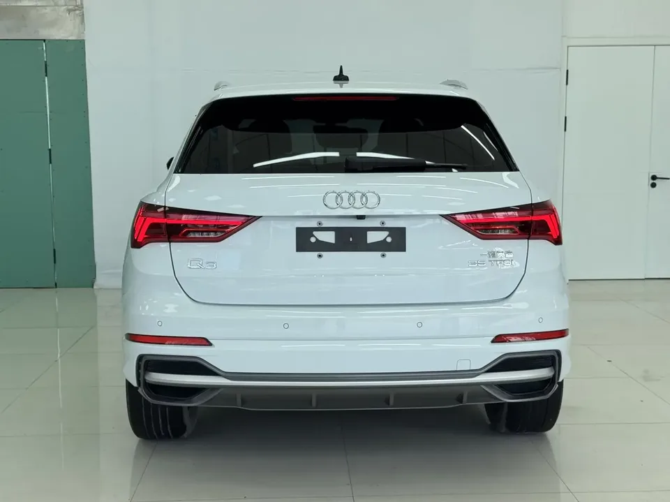 Audi Q3 Audi Q3 2022 35 TFSI Progressive Dynamic 2022 — миниатюра 5