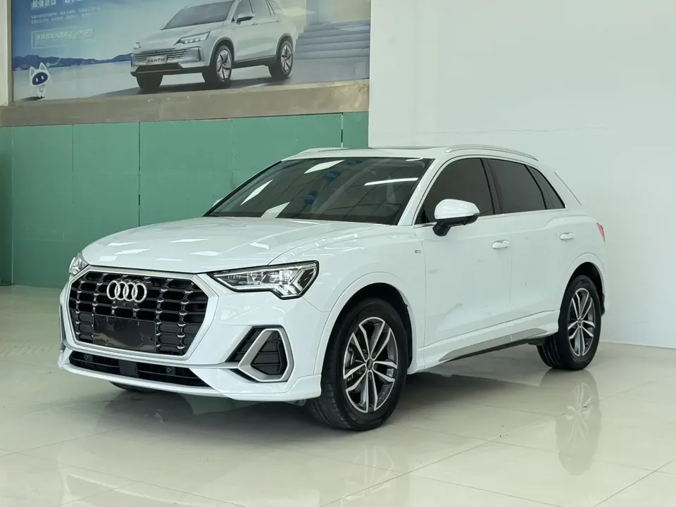 Audi Q3 Audi Q3 2022 35 TFSI Progressive Dynamic 2022 — фото 1, купить с доставкой в Москву
