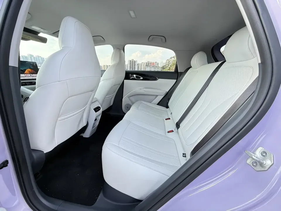 Geely Star Wish Star Wish 2026 410km Explorer Edition 2025 — thumbnail 3