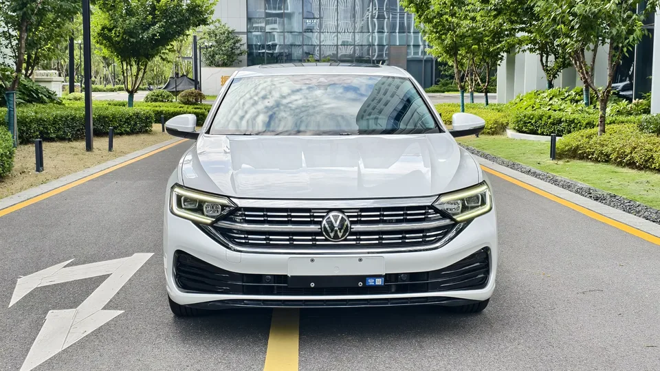 Volkswagen Sagitar Sagitar 2024 300TSI DSG Excellence Edition 2024 — фото 1, купить с доставкой в Москву