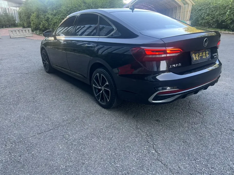 Volkswagen Lavida Lavida 2023 280TSI DSG Starry Sky Forever Edition 2022 — миниатюра 4