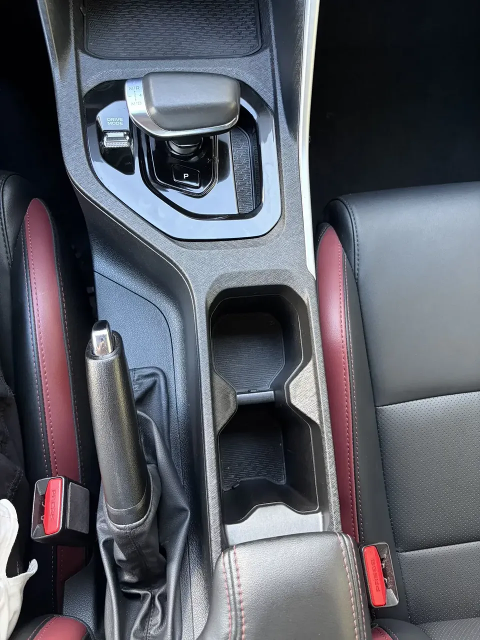Geely Coolray SX11 Binyue 2021 240T DCT Platinum Edition 2022 — миниатюра 5