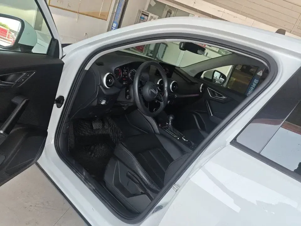 Audi Q2L Audi Q2L 2022 35 TFSI Progressive Elegance 2023 — thumbnail 2