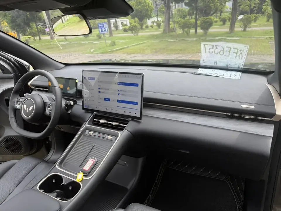 Wuling Starlight S PHEV Wuling Starlight S PHEV 2024 130km Flagship 2024 — thumbnail 5