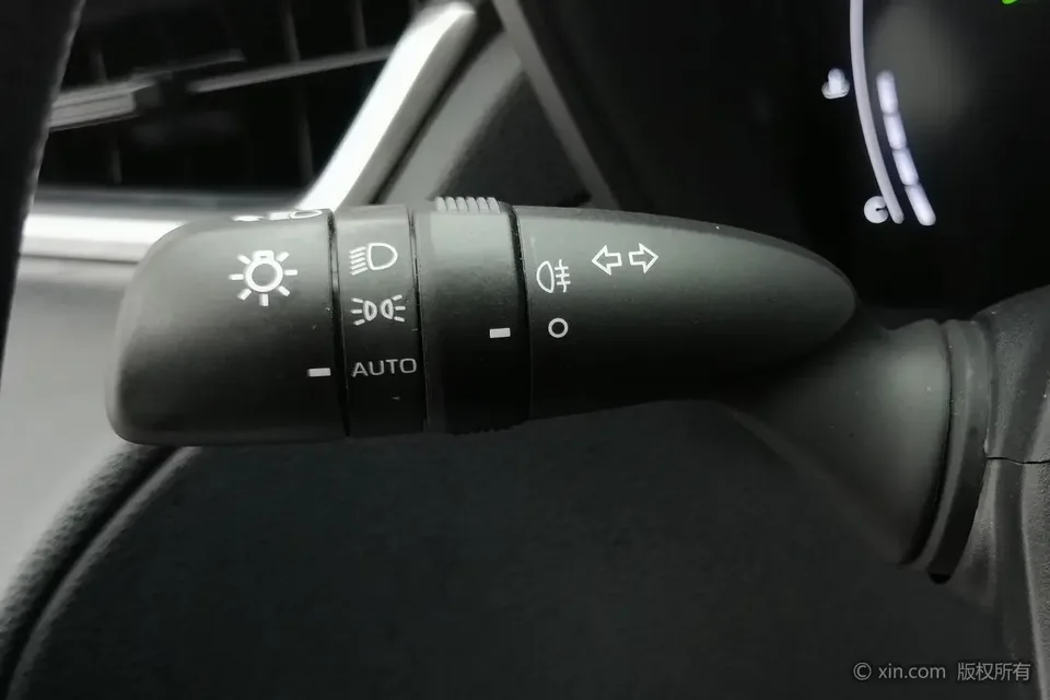Toyota Frontlander Fenglanda 2023 2.0L CVT Elite Edition 2024 — thumbnail 5