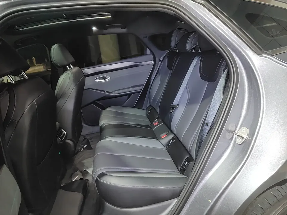 BYD Qin L EV Qin L EV 2025 470KM Leading Model 2025 — thumbnail 4
