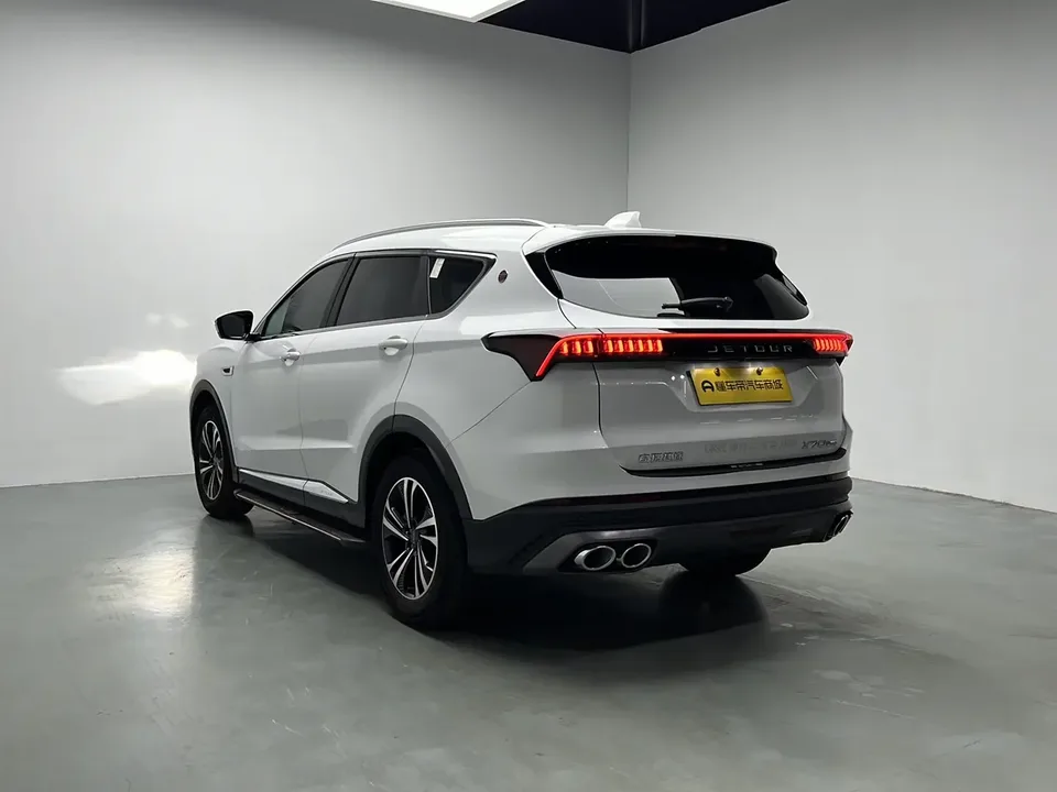 Jetour Jietu X70 PLUS Jietu X70 PLUS 2021 1.5T DCT 7-seater 2023 — thumbnail 2