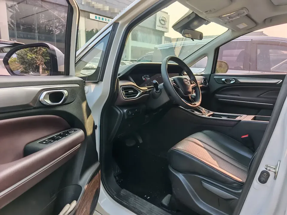 GAC Trumpchi M6 Trumpchi M6 2021 Pro 270T Automatic Deluxe Edition 2022 — thumbnail 3