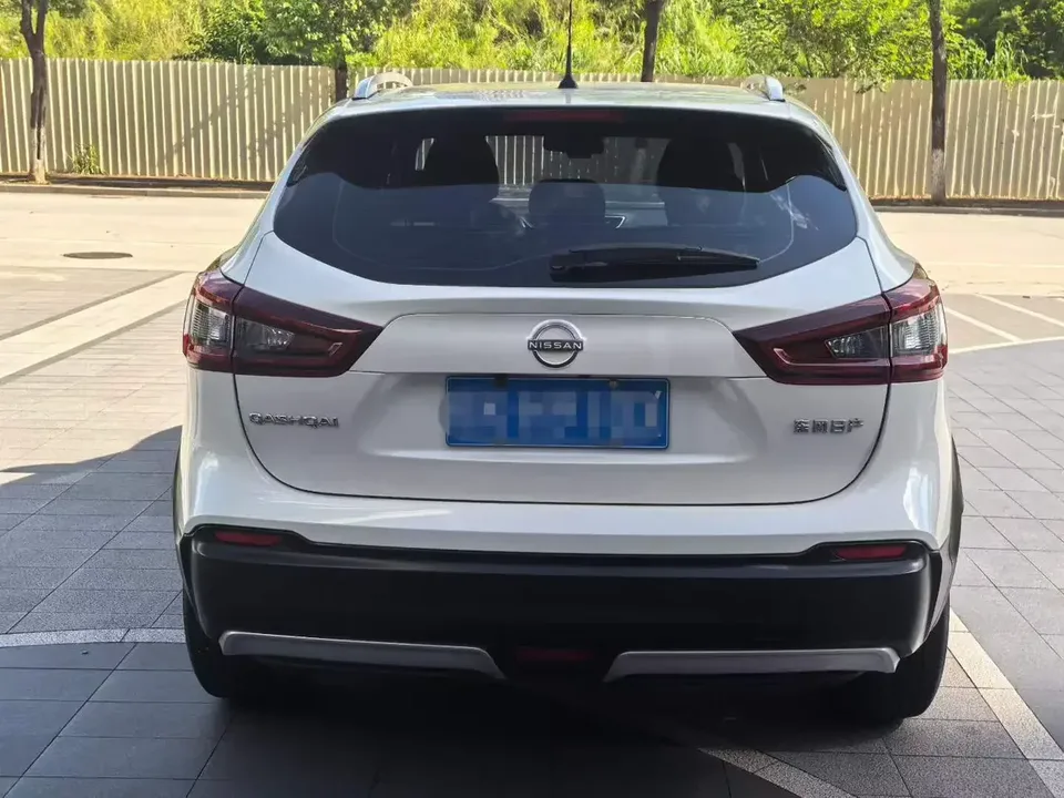 Nissan Qashqai Qashqai 2022 2.0L XV Smart Edition 2023 — thumbnail 2