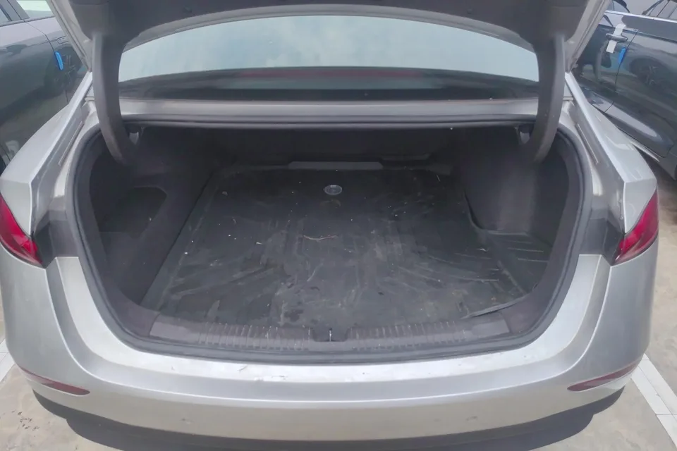 Roewe D7 DMH Roewe D7 DMH 2023 125 Excellence Edition 2024 — thumbnail 5