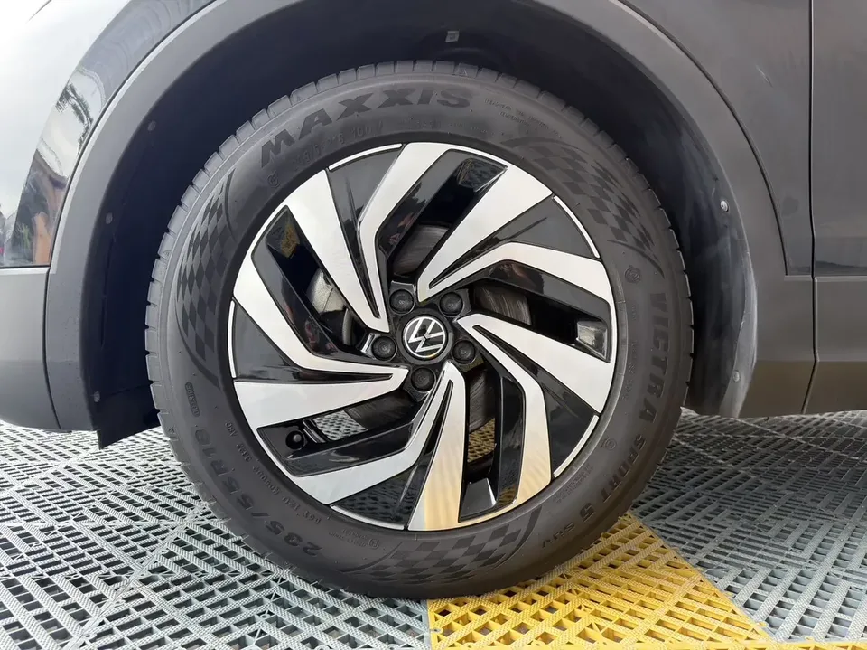Volkswagen Tiguan L Tiguan L 2023 280TSI Limited Edition 2022 — thumbnail 3