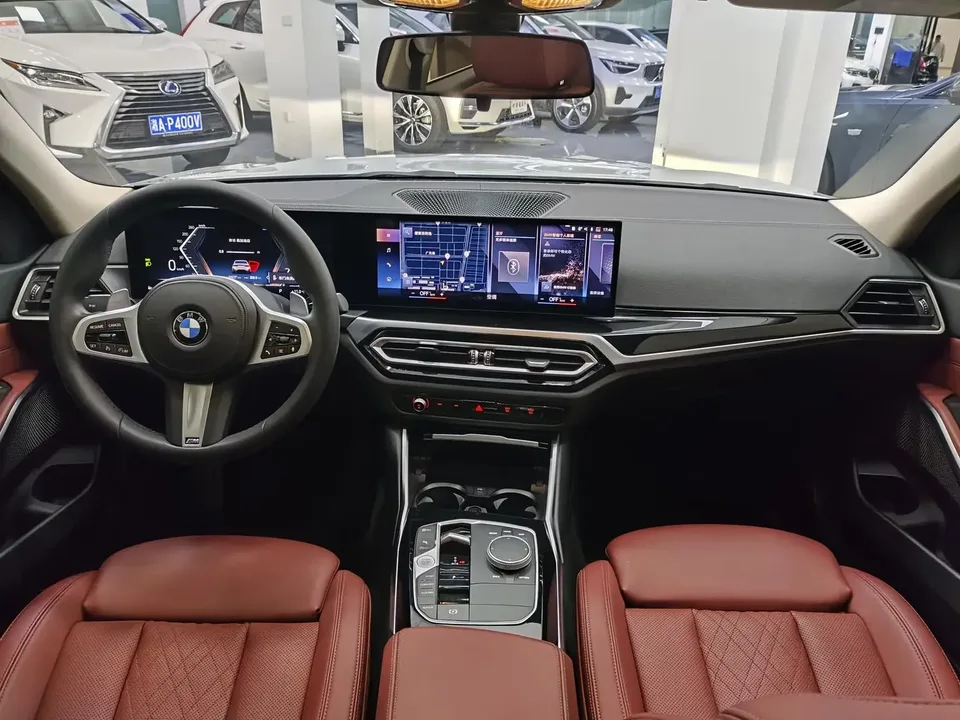 BMW 3 Series BMW 3 Series 2023 320Li M Sport Package 2023 — thumbnail 3