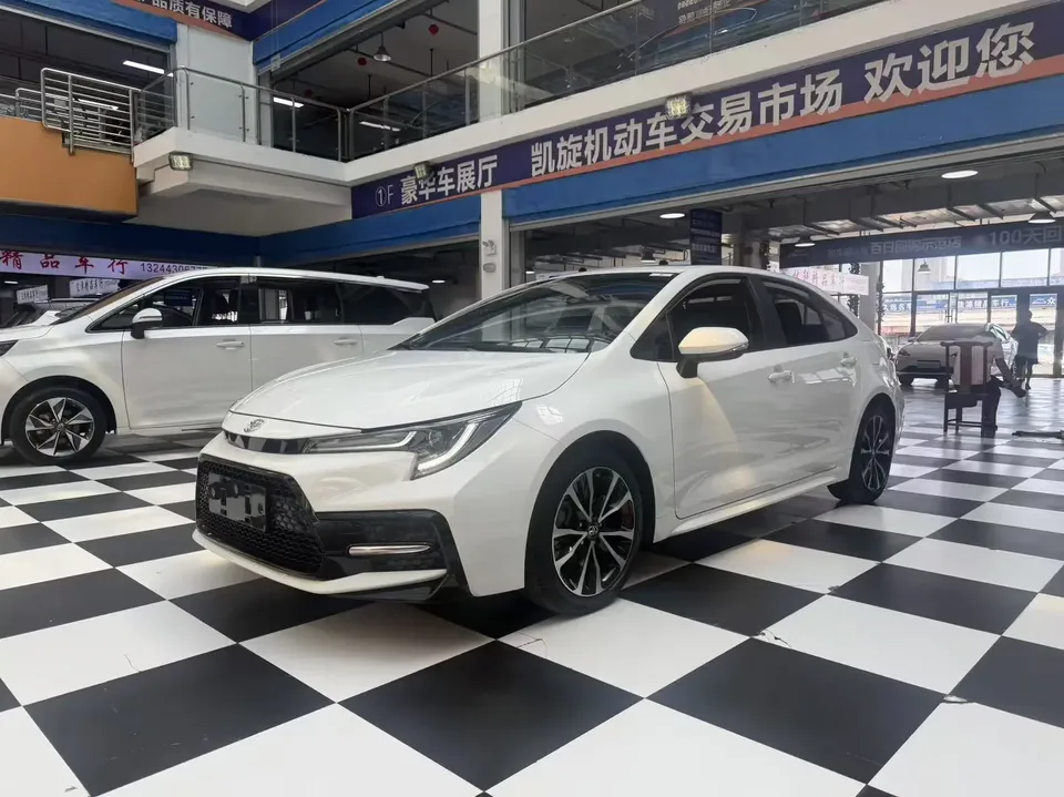 Toyota Levin Lei Ling 2022 185T CVT Sports Edition 2022 — photo 1, buy with delivery to Moscow