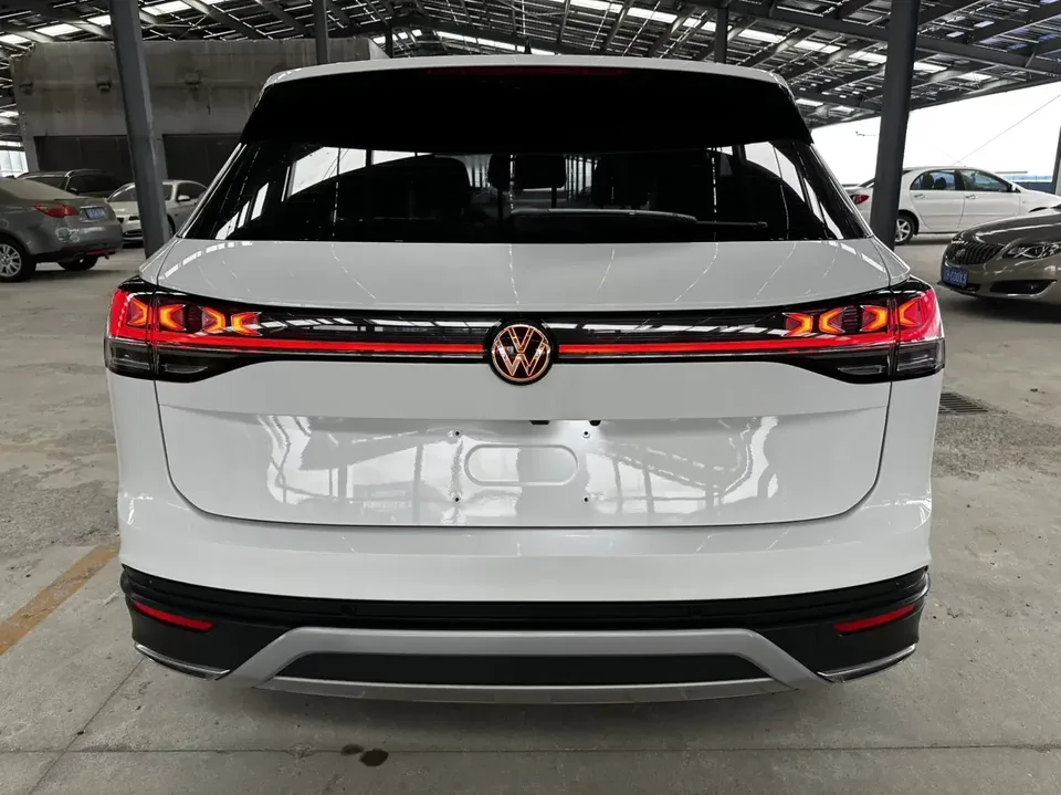 Volkswagen Tayron Tanyue 2023 280TSI 2WD Luxury Plus Advanced Edition 2023 — thumbnail 2