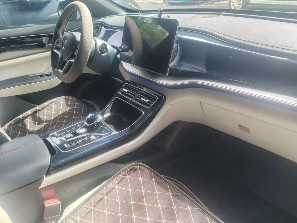 BYD Qin PLUS EV Qin PLUS EV 2021 500KM Premium 2022 — thumbnail 2