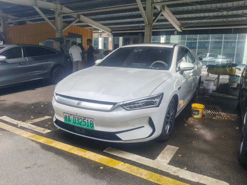 BYD Qin PLUS EV Qin PLUS EV 2021 500KM Premium 2022 — photo 1, buy with delivery to Moscow