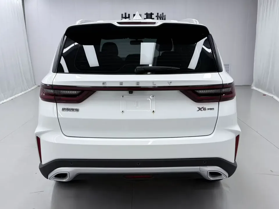 Geely Vision X6 Vision X6 2021 PRO 1.4T Automatic Premium 2022 — thumbnail 2