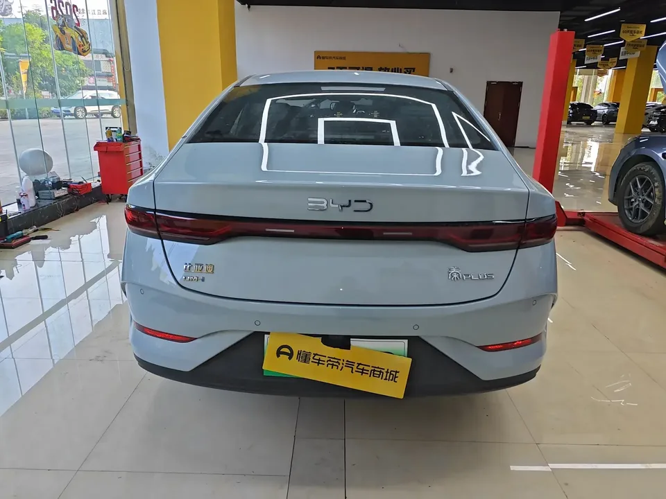 BYD Qin PLUS DM Qin PLUS DM 2026 DM-i 210KM Progressive 2026 — thumbnail 2