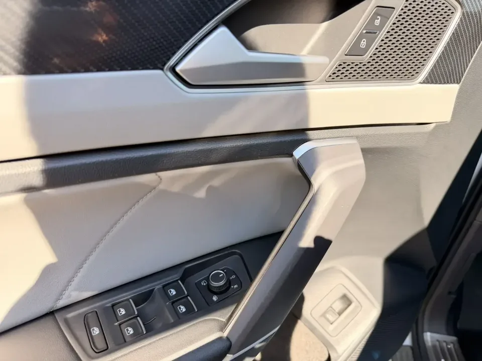 Volkswagen Tayron Tanyue 2023 280TSI 2WD Luxury Plus Advanced Edition 2023 — thumbnail 5