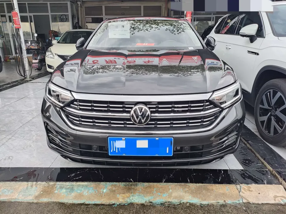 Volkswagen Sagitar Sagitar 2025 Modification 2: 300TSI DSG Beyond Edition 2025 — фото 1, купить с доставкой в Москву