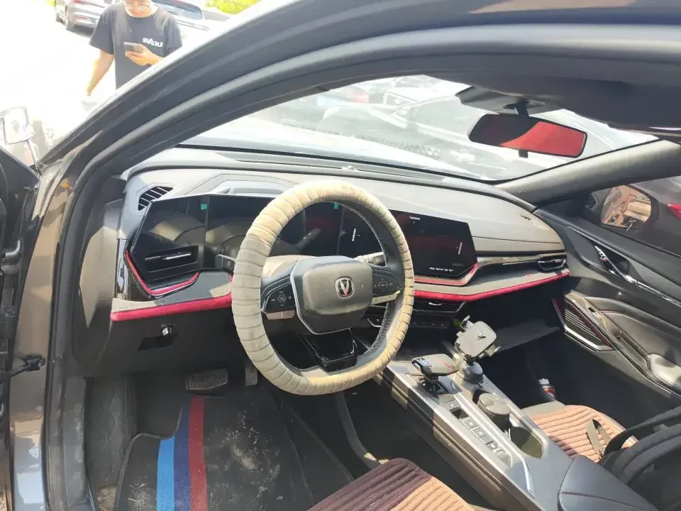 Changan X5 Plus Changan X5 PLUS 2025 1.5T DCT Beyond Edition 2025 — thumbnail 2