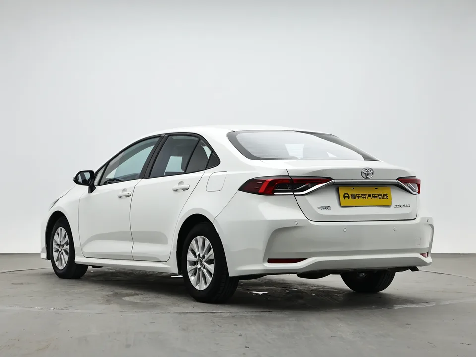 Toyota Corolla Corolla 2022 1.5L CVT Pioneer Edition 2023 — thumbnail 2