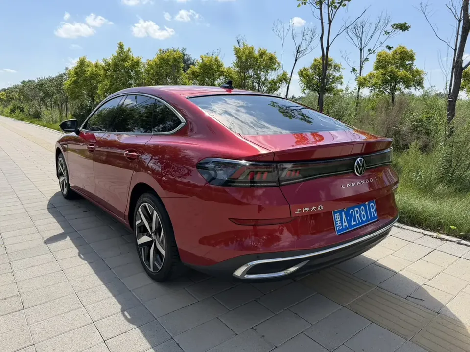 Volkswagen Lamando Lingdu 2022 Lingdu L 280TSI DSG Cool Edition 2022 — thumbnail 2