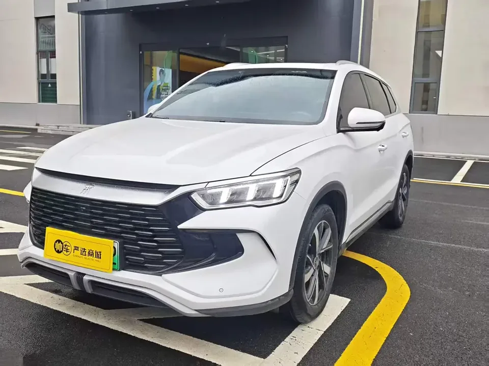 BYD Song Pro DM Song Pro DM 2024 DM-i Glory Edition 110km Surpassing Type 2024 — photo 1, buy with delivery to Moscow