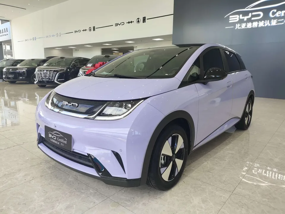 BYD Dolphin dolphin 2023 Fashion version 2023 — photo 1, buy with delivery to Moscow