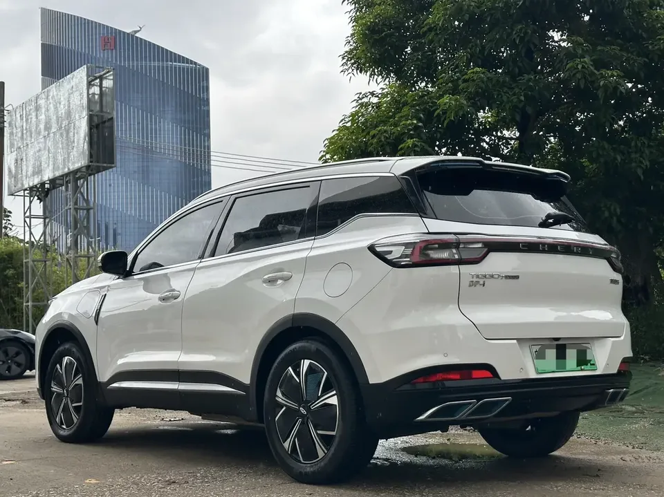 Chery Tiggo 7 PLUS PHEV Tiggo 7 PLUS PHEV 2023 1.5T DHT Smart Edition 2023 — миниатюра 2