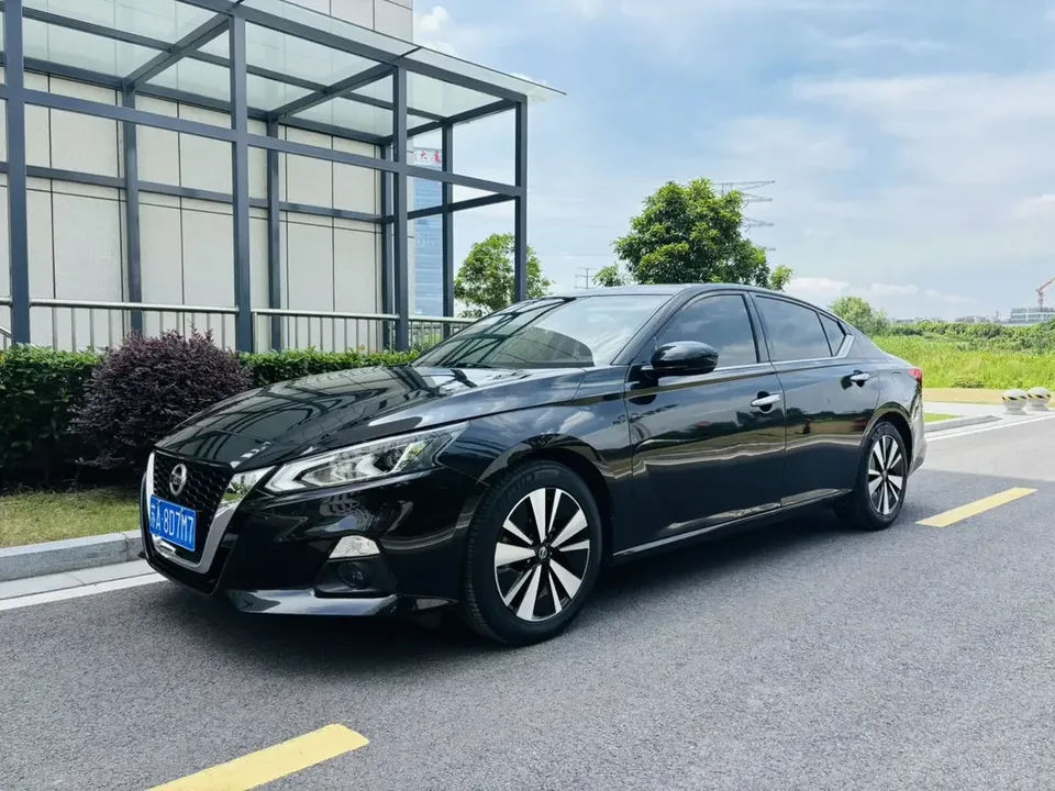 Nissan Altima Sound of nature 2021 2.0L XL Comfort Edition 2022 — photo 1, buy with delivery to Moscow