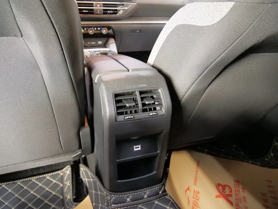 Citroen Versailles C5 X Versailles C5 X 2024 1.6T Extraordinary Travel 2024 — thumbnail 3