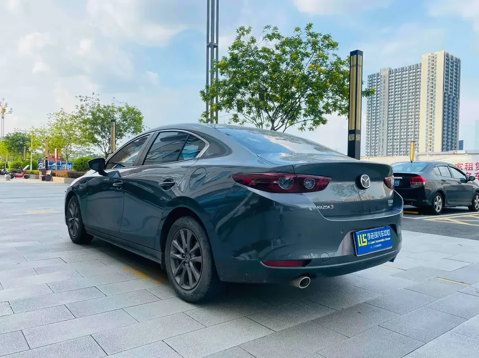 Mazda Axela Mazda3 Angkesela 2021 2.0L Automatic Quality Edition 2022 — thumbnail 4