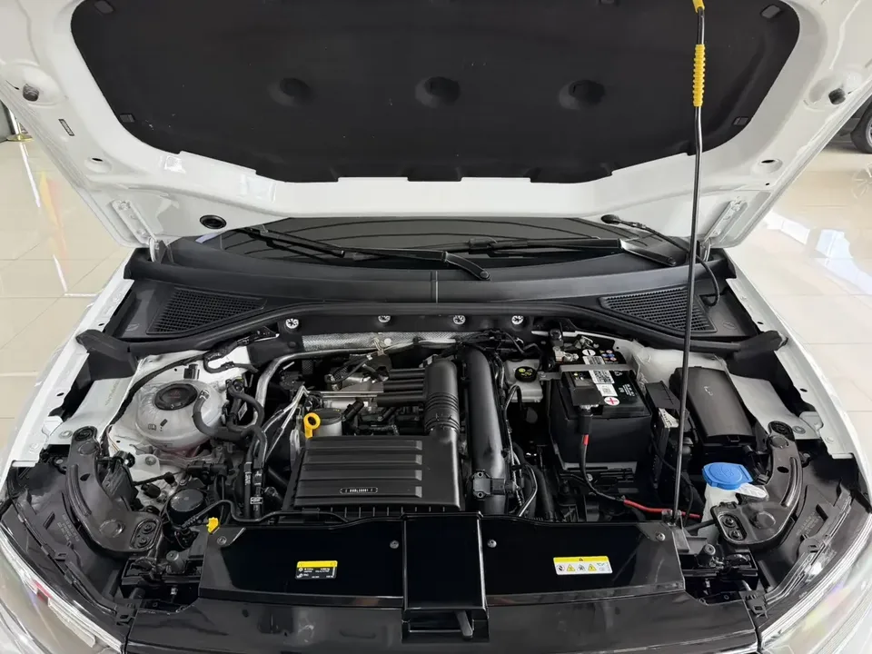 Volkswagen T-Roc TANG 2022 280TSI DSG 2WD Comfort PLUS 2023 — thumbnail 5