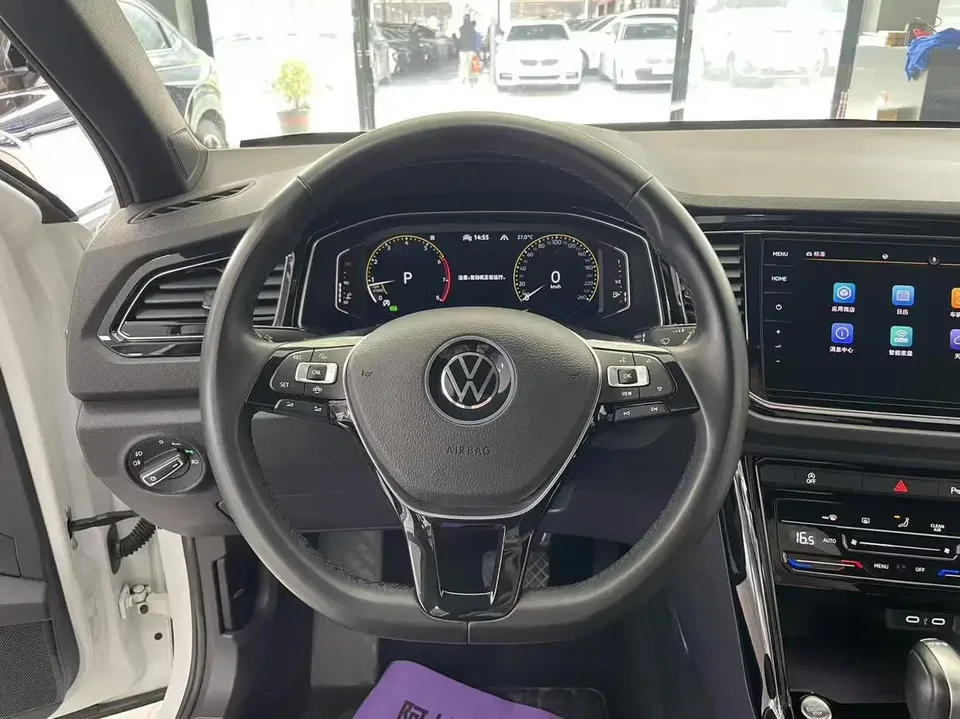 Volkswagen T-Roc TANG 2021 Modified 280TSI DSG 4WD Luxury Smart Edition 2022 — миниатюра 4