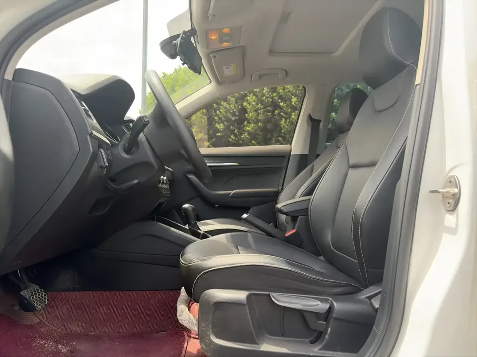 Skoda Comek Comek 2022 1.5L Automatic Comfort Edition 2022 — thumbnail 3