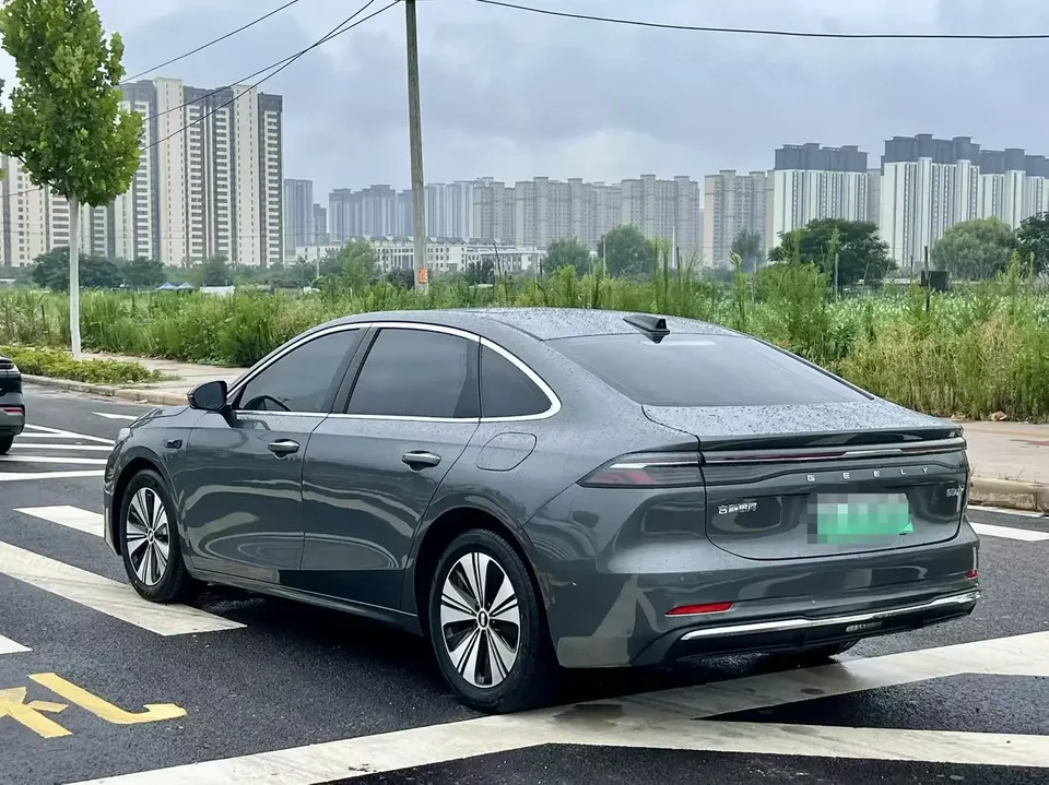 Geely Galaxy A7 EM Galaxy A7 EM 2025 150km Explorer+ 2025 — thumbnail 4