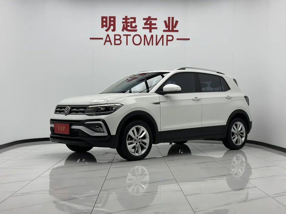 Volkswagen Tu Kai Tu Kai 2022 1.5L Automatic Comfort Edition 2022 — photo 1, buy with delivery to Moscow