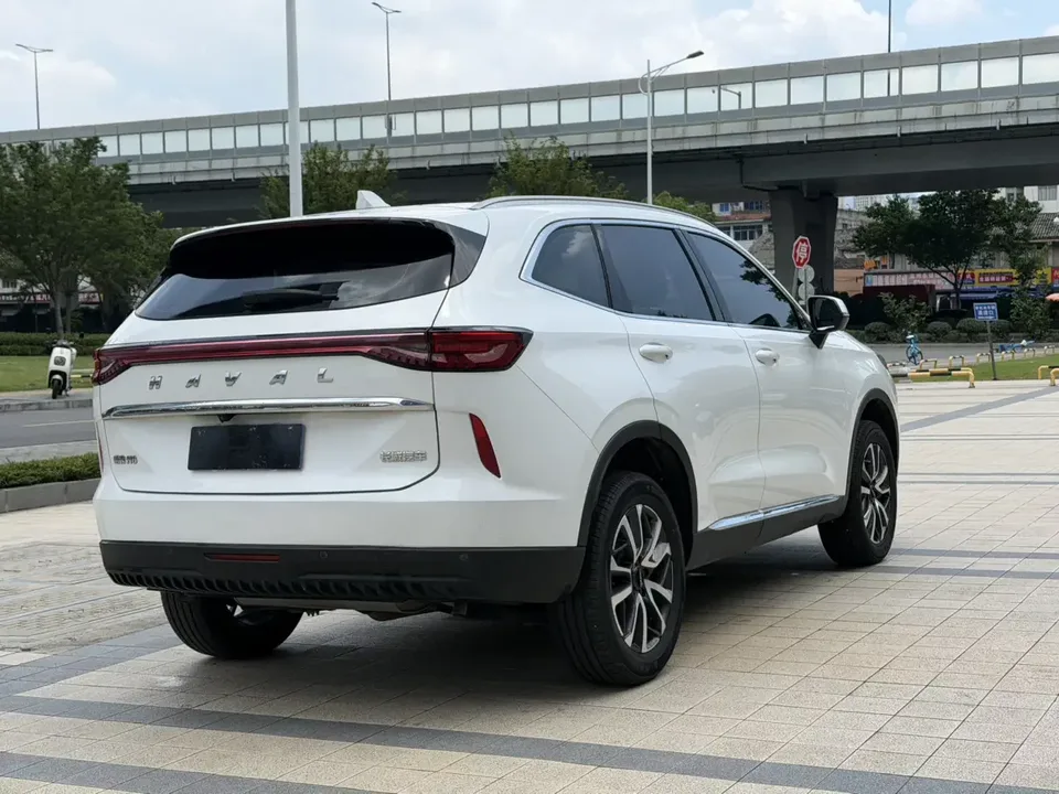 Haval H6 Haval H6 2022 The third generation 1.5T automatic two-wheel drive Max 2023 — thumbnail 2