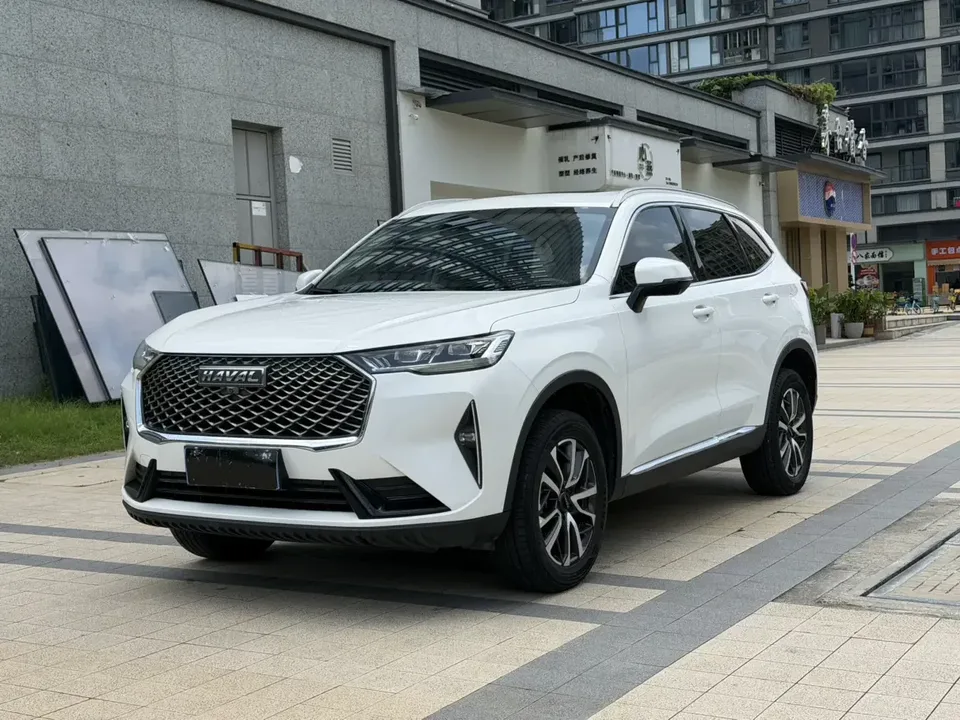Haval H6 Haval H6 2022 The third generation 1.5T automatic two-wheel drive Max 2023 — photo 1, buy with delivery to Moscow