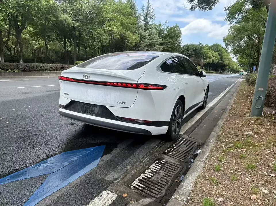 Changan Qiyuan A07 Changan Qiyuan A07 2025 Extended Range 140 Elite 2025 — thumbnail 4