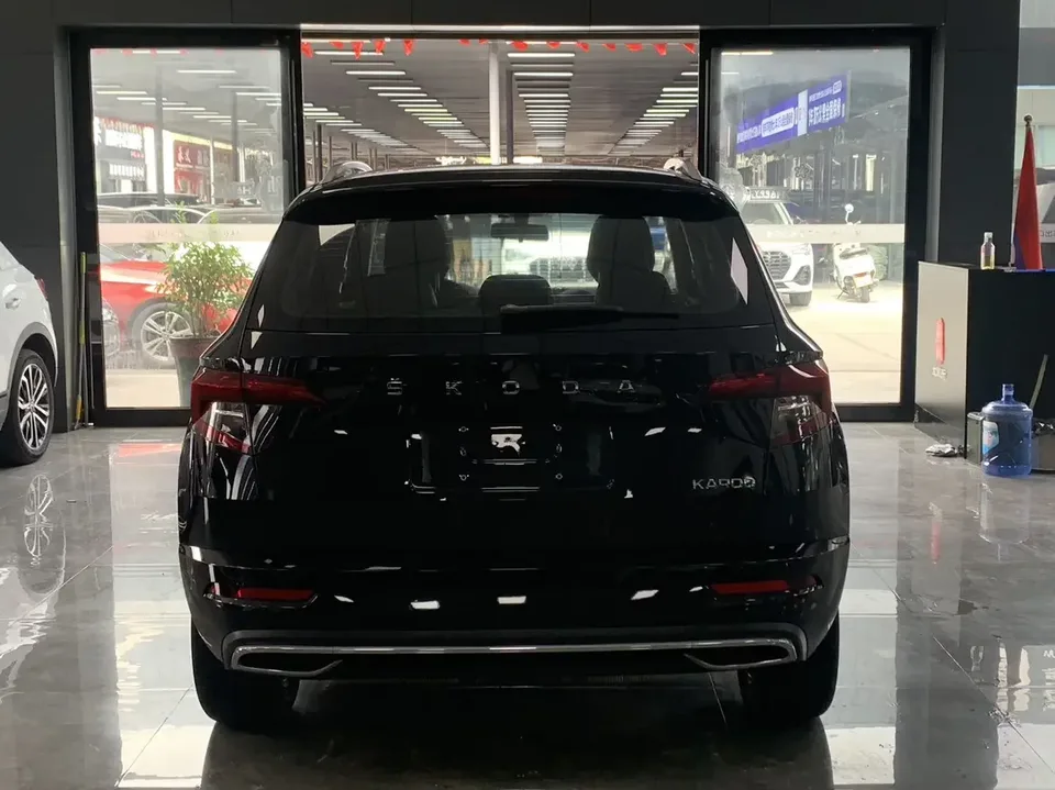 Skoda Karoq Korok 2022 TSI280 Premium Edition 2022 — thumbnail 2