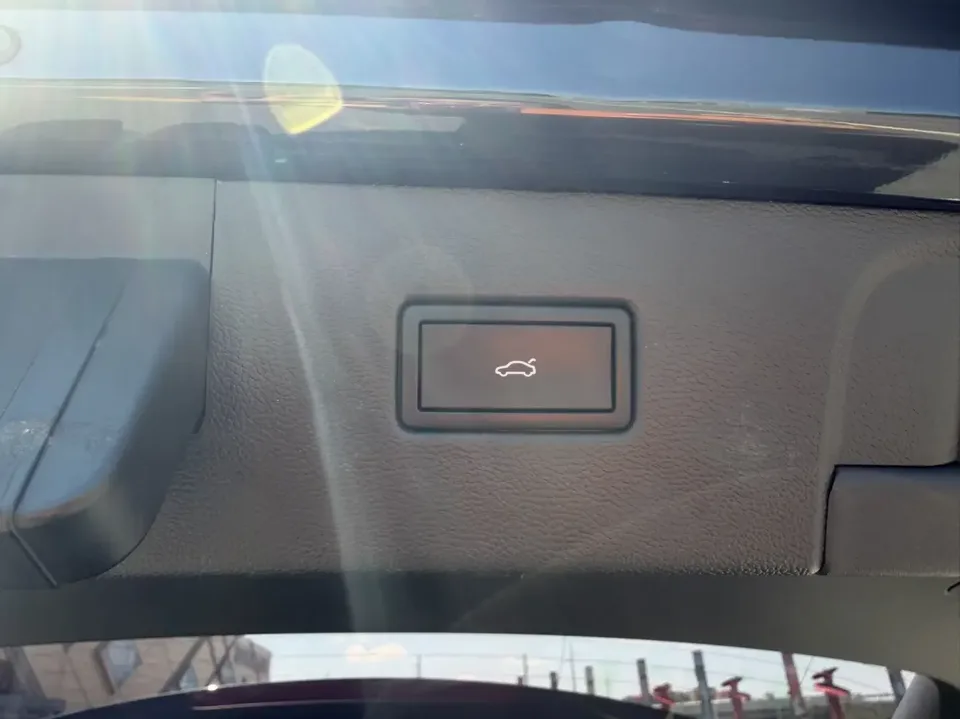 Volkswagen Tayron Tanyue 2022 280TSI 2WD Luxury Smart Edition 2022 — thumbnail 3
