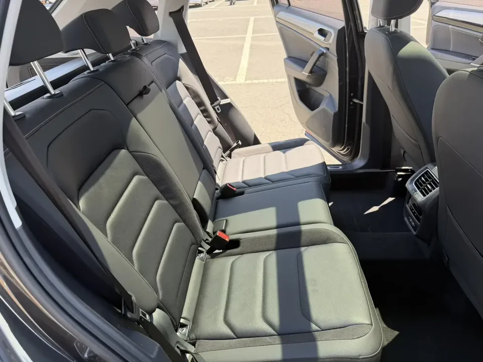 Volkswagen Tayron Tanyue 2022 280TSI 2WD Luxury Smart Edition 2022 — thumbnail 5