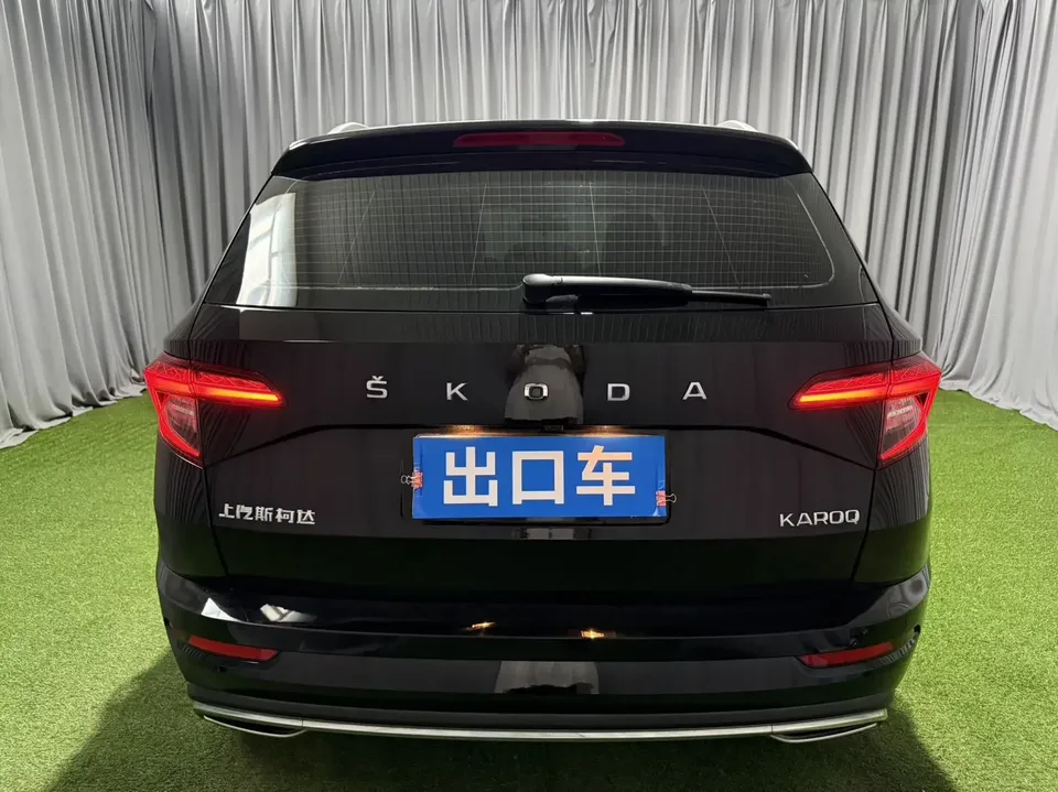 Skoda Karoq Korok 2023 TSI280 Luxury Edition 2023 — thumbnail 2