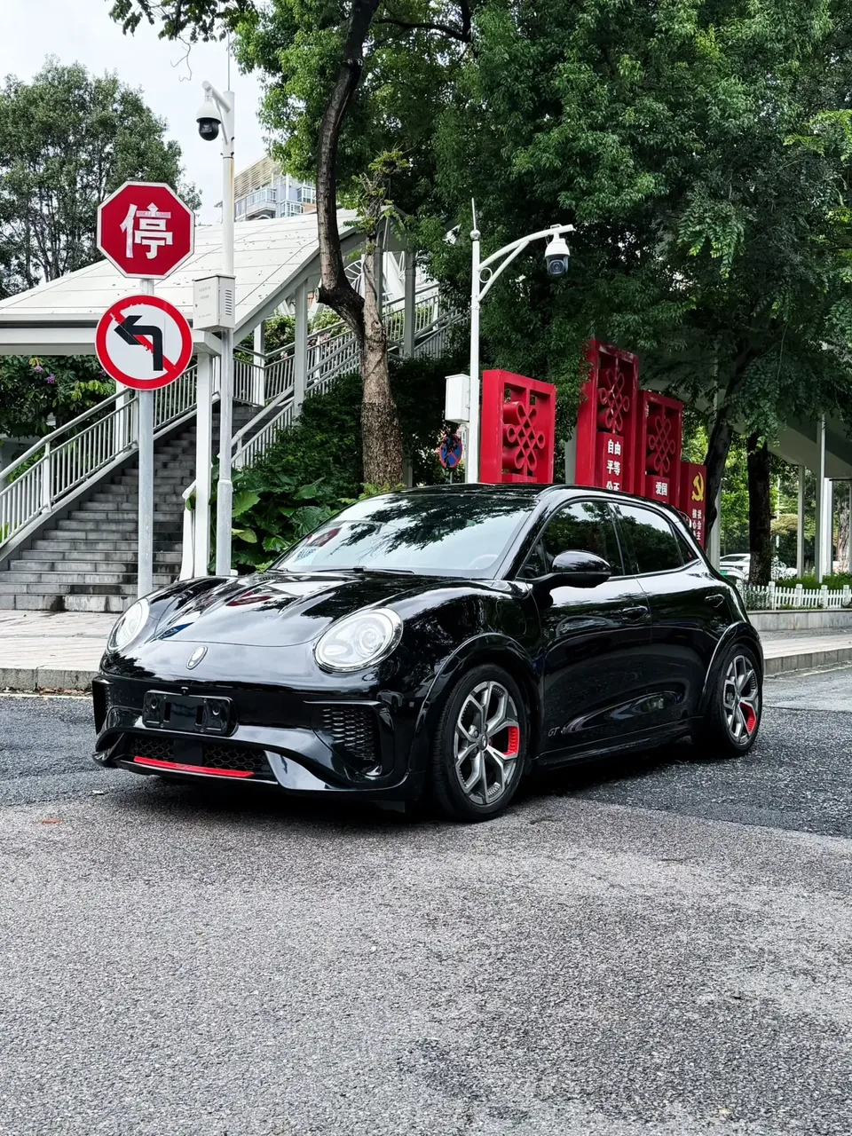 ORA Euler Good Cat GT Euler Good Cat GT 2022 Mulan version 480km long range 2022 — photo 1, buy with delivery to Moscow