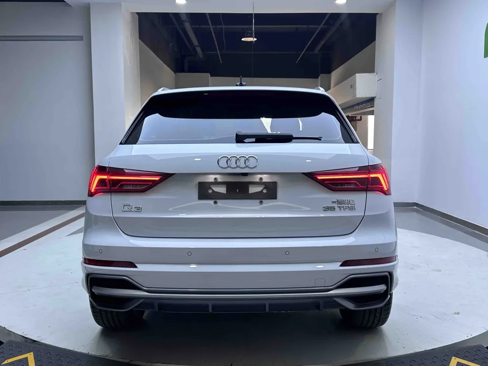 Audi Q3 Audi Q3 2022 35 TFSI Stylish Dynamic 2023 — миниатюра 2